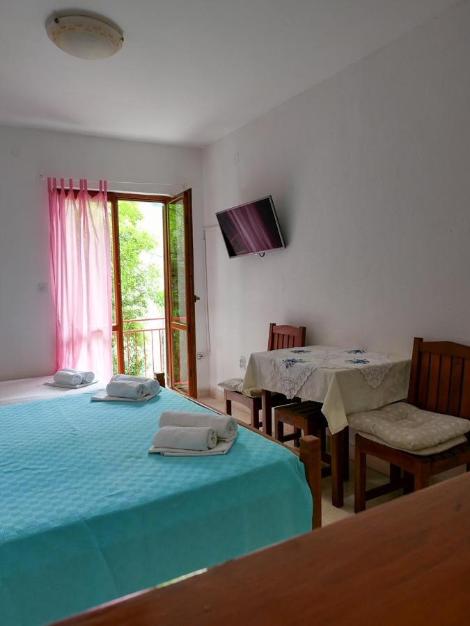 Apartments Almaja Villa Petrovac Exterior photo
