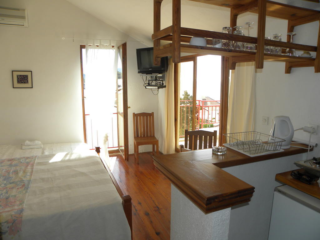 Apartments Almaja Villa Petrovac Room photo