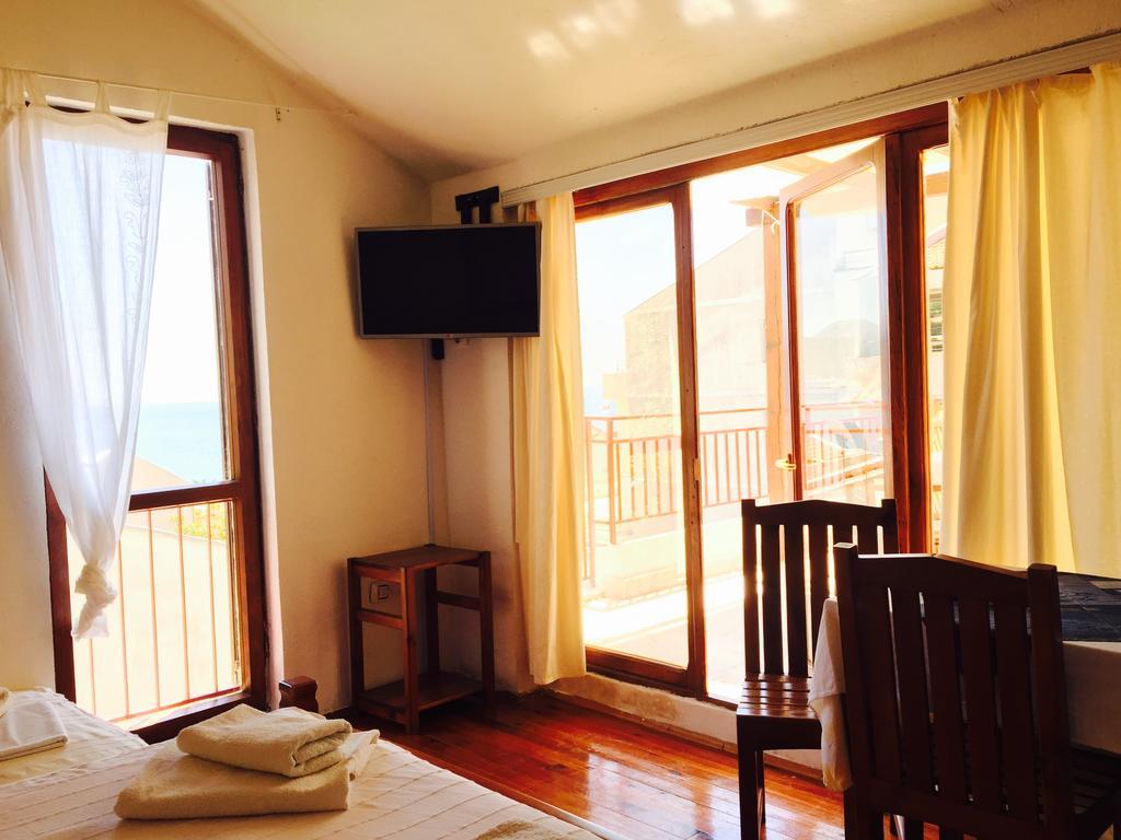Apartments Almaja Villa Petrovac Exterior photo